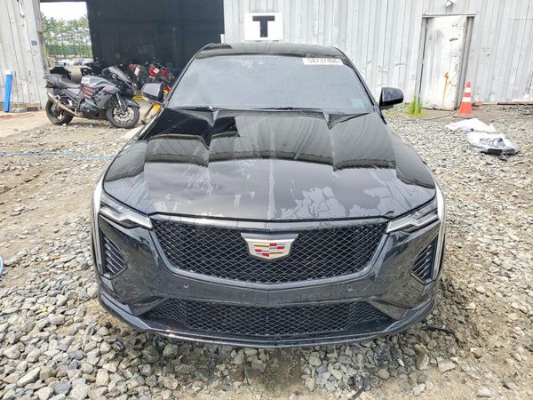2024 CADILLAC CT4 Sport