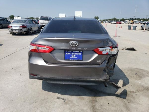 2020 TOYOTA CAMRY