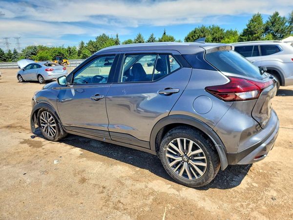 2021 NISSAN KICKS