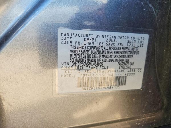 2021 NISSAN KICKS