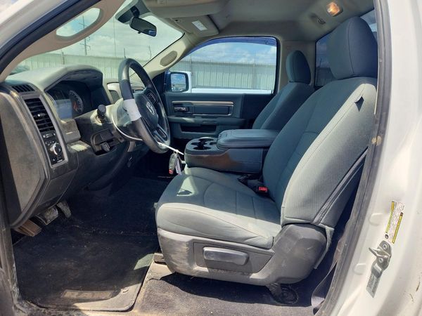 2017 RAM 1500 ST