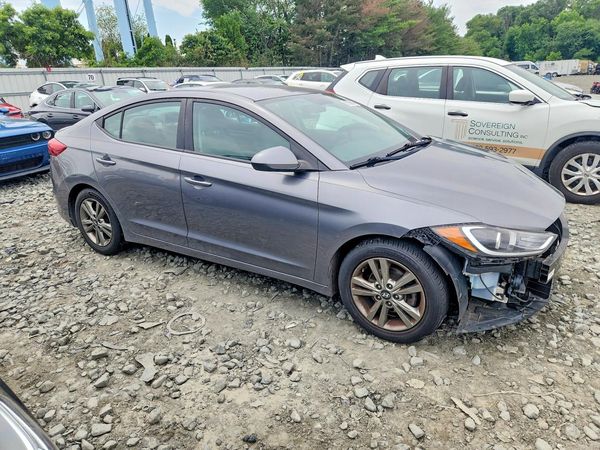 2018 HYUNDAI ELANTRA