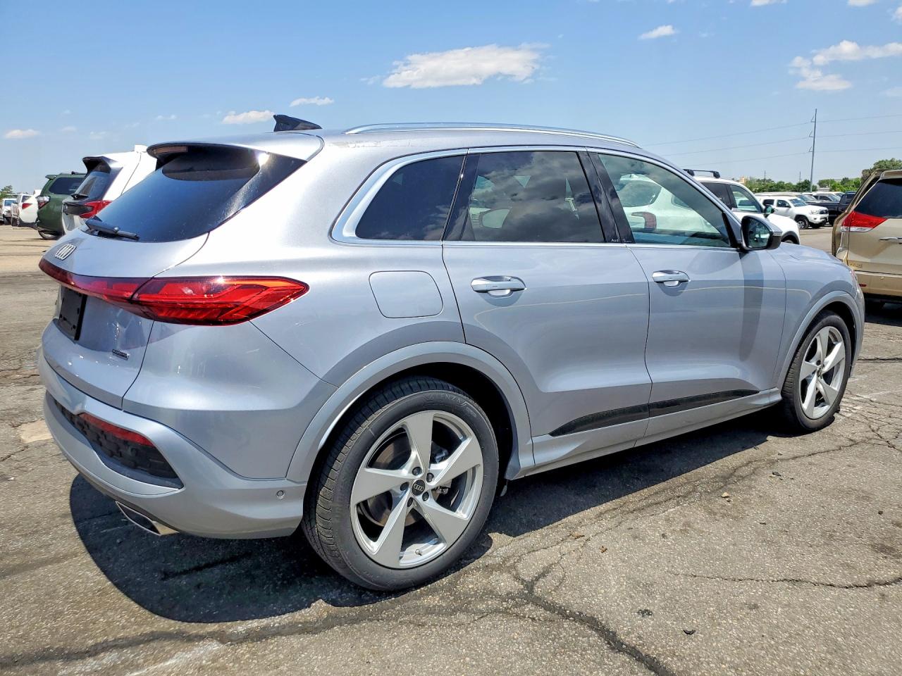 2025 AUDI Q5 quattro Prestige