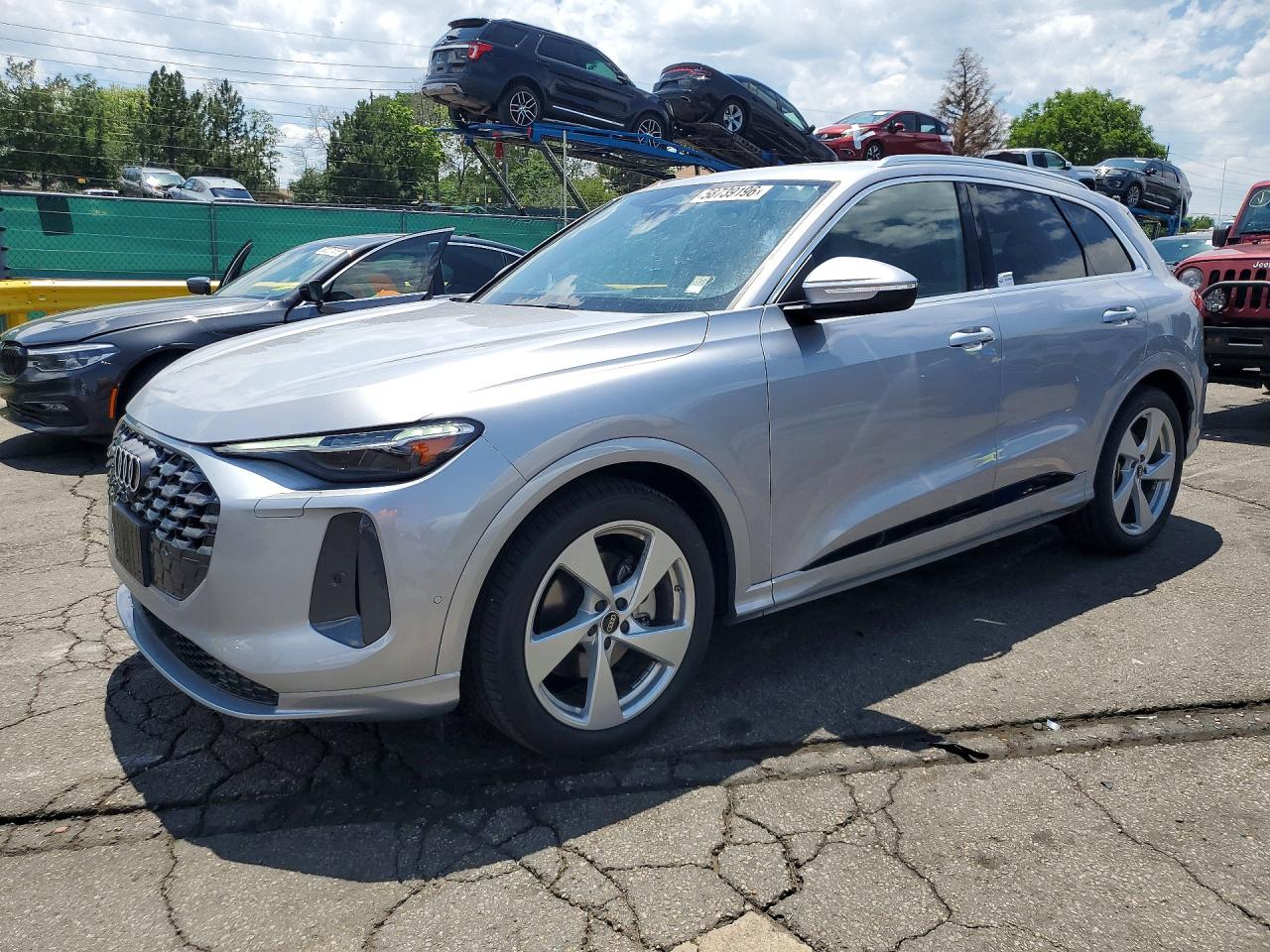 2025 AUDI Q5 quattro Prestige