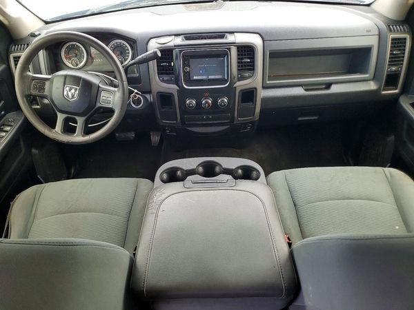 2014 RAM 1500 ST