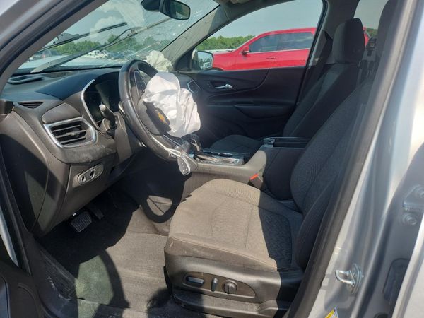 2022 CHEVROLET EQUINOX LT (1LT) — DENT