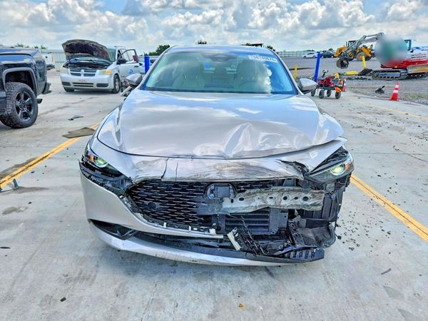 2026 MAZDA 3