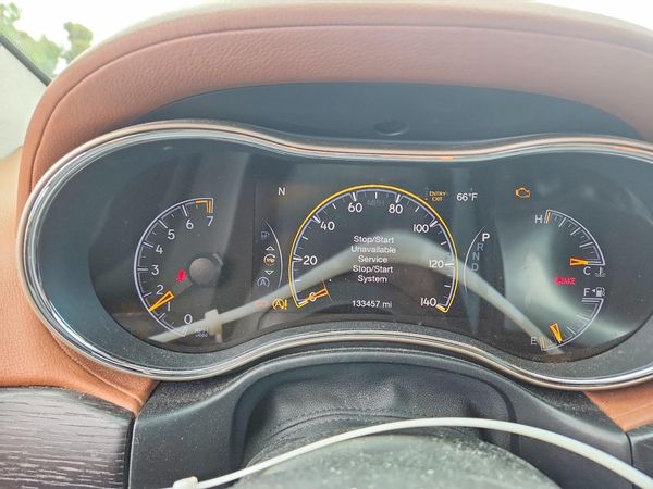 2016 JEEP GRAND CHEROKEE Summit
