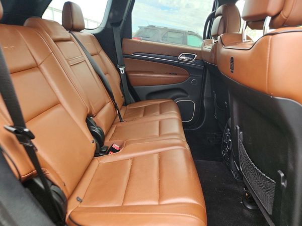 2016 JEEP GRAND CHEROKEE Summit