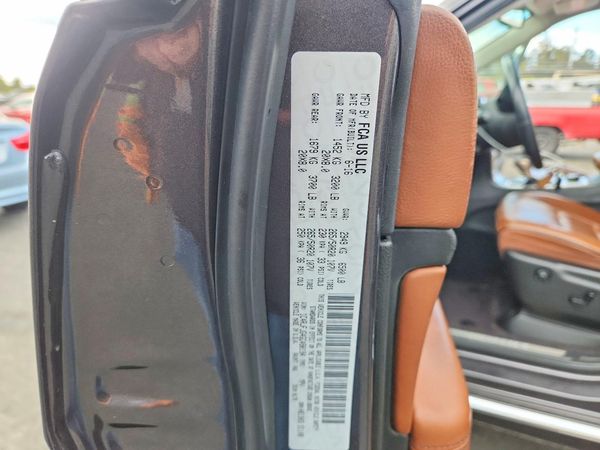 2016 JEEP GRAND CHEROKEE Summit
