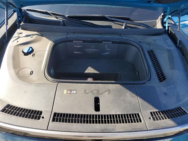 2024 KIA EV9 Land