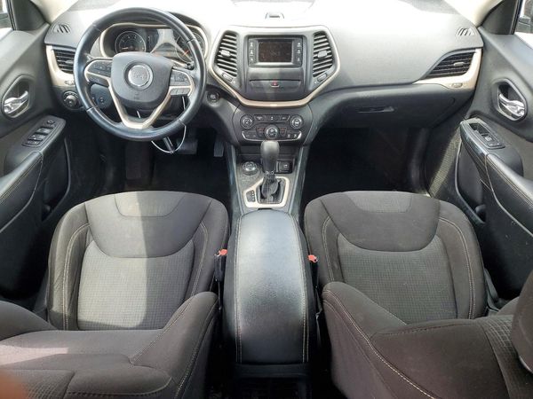2015 JEEP CHEROKEE LATITUDE 4X4