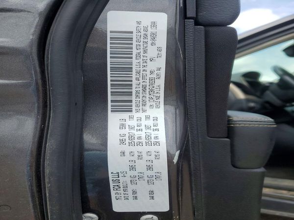 2015 JEEP CHEROKEE LATITUDE 4X4