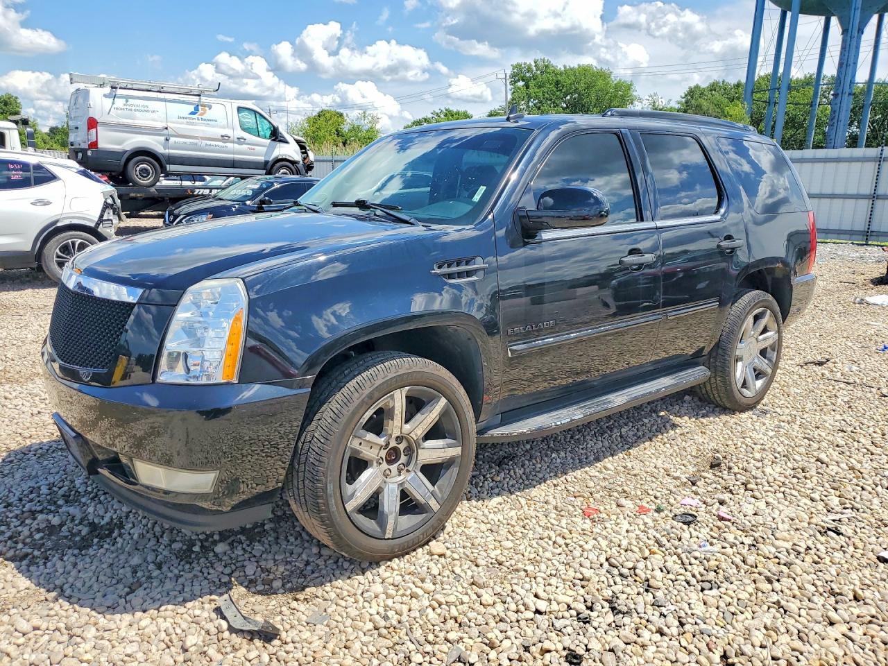 2012 CADILLAC ESCALADE Standard