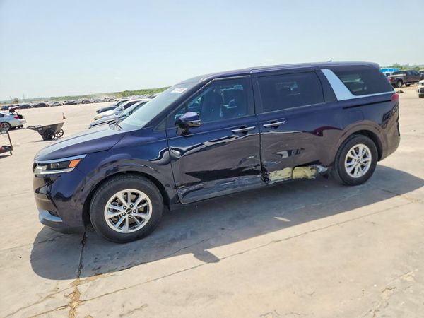 2023 KIA CARNIVAL LX, LX Seat Package