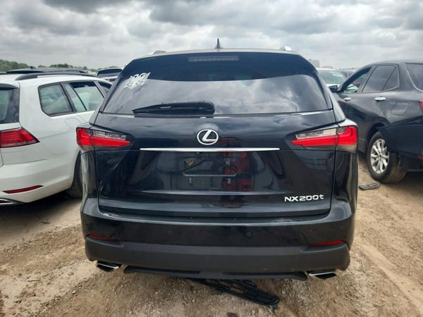 2015 LEXUS NX 200t Luxury