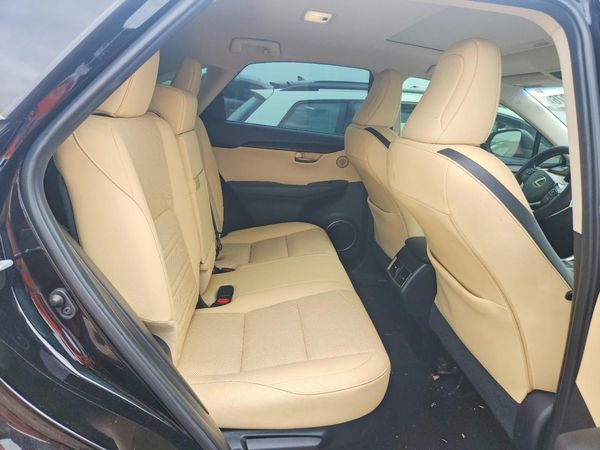2015 LEXUS NX 200t Luxury
