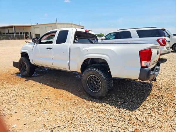 2016 TOYOTA TACOMA SR/SR5
