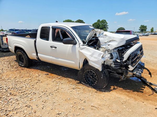 2016 TOYOTA TACOMA SR/SR5