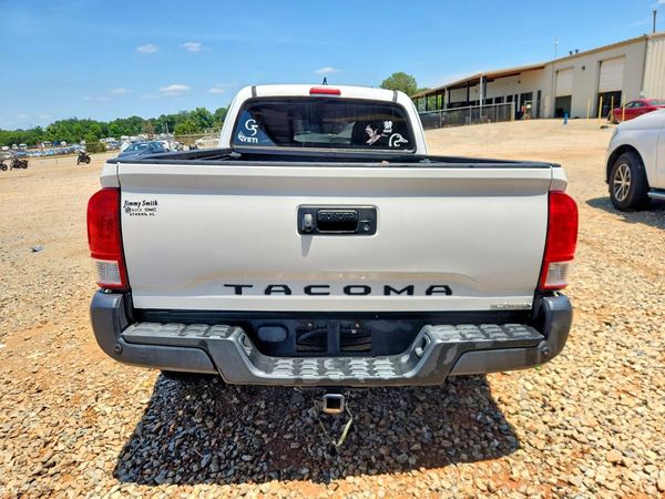 2016 TOYOTA TACOMA SR/SR5