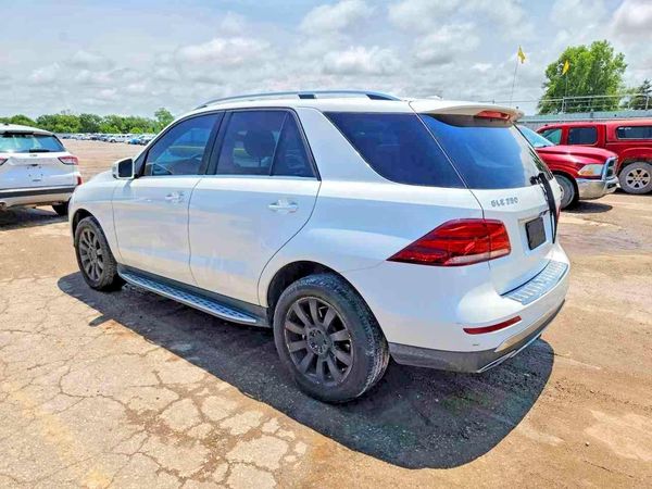 2016 MERCEDES-BENZ GLE