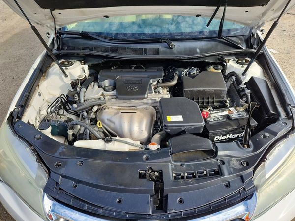 2016 TOYOTA CAMRY