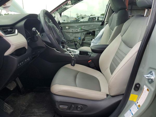 2021 TOYOTA RAV4 XLE Premium HV