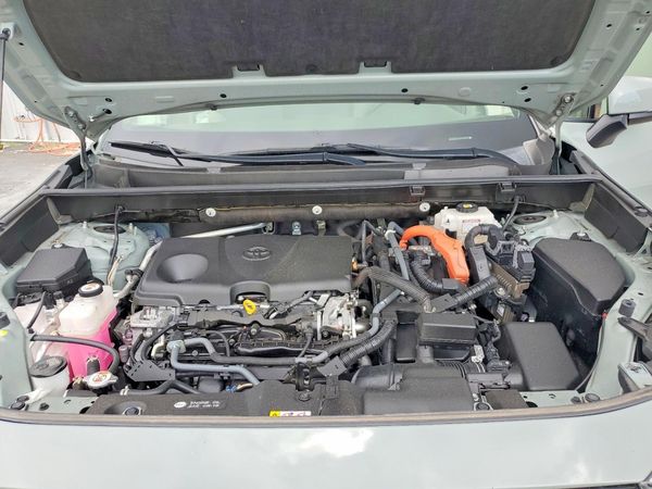 2021 TOYOTA RAV4 XLE Premium HV