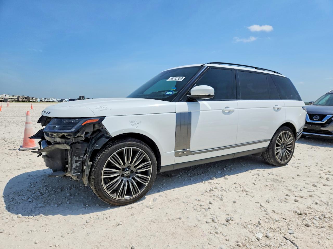 2020 LAND ROVER RANGE ROVER P525 HSE LWB