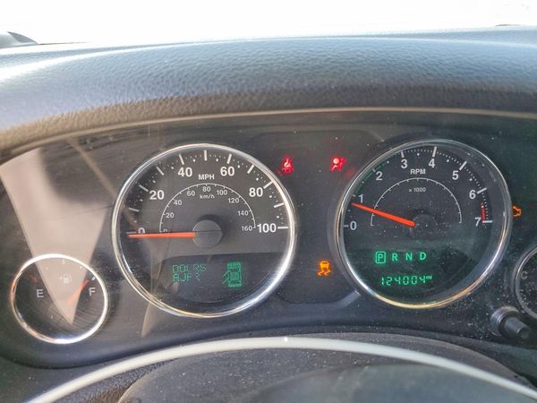 2015 JEEP WRANGLER UNLIMITED SAHARA 4X4