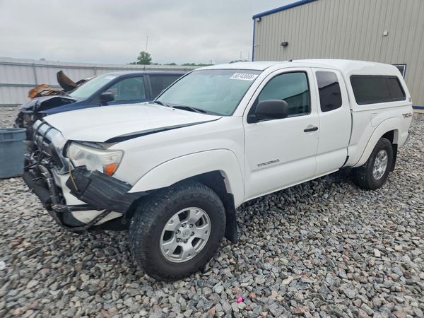 2012 TOYOTA TACOMA