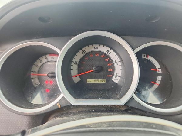 2012 TOYOTA TACOMA