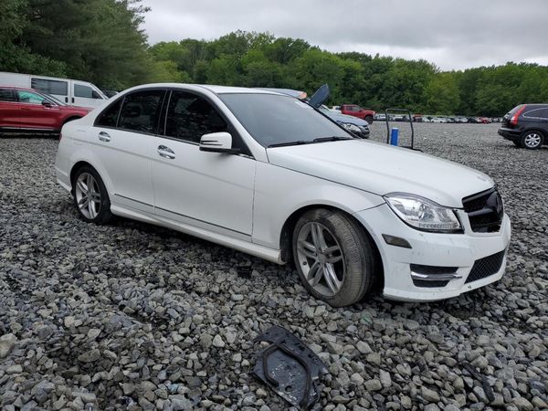 2013 MERCEDES-BENZ C