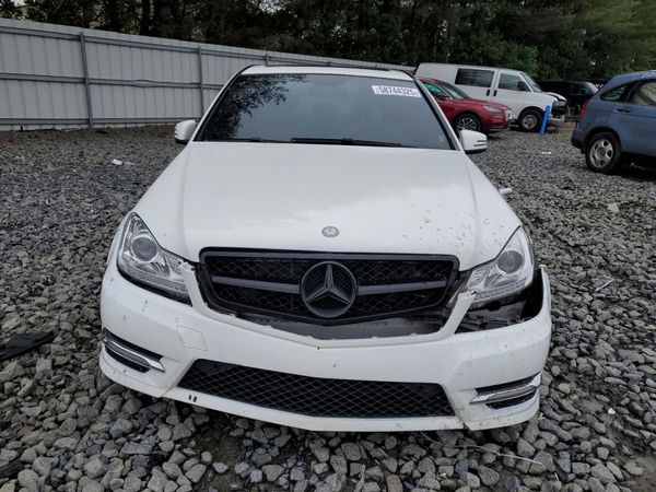2013 MERCEDES-BENZ C