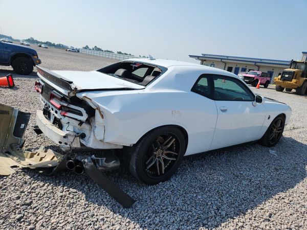 2016 DODGE CHALLENGER SRT HELLCAT