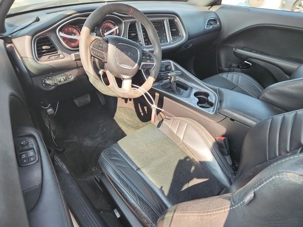 2016 DODGE CHALLENGER SRT HELLCAT