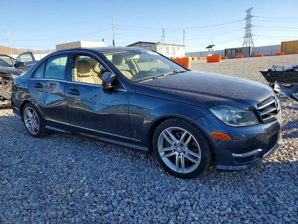 2014 MERCEDES-BENZ C