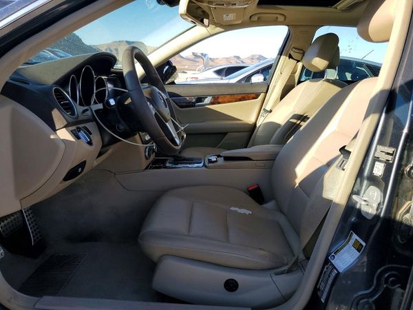 2014 MERCEDES-BENZ C