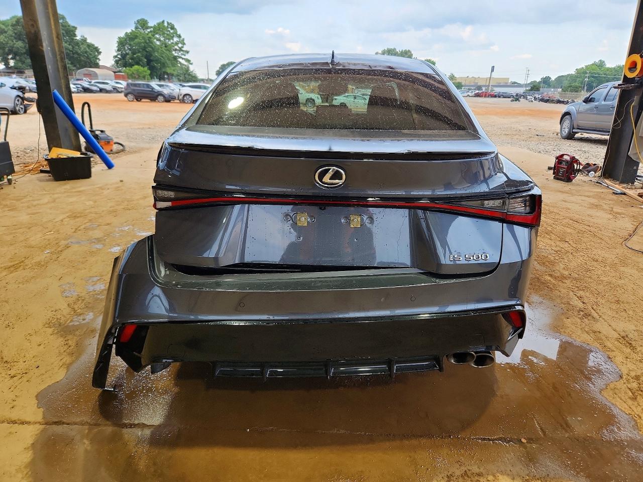 2024 LEXUS IS 500