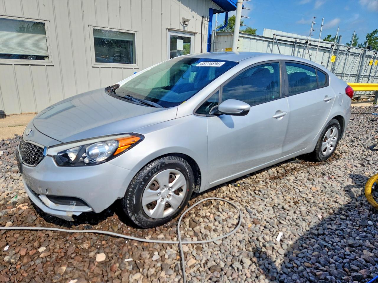 2016 KIA FORTE GL (Middle-Low Grade)