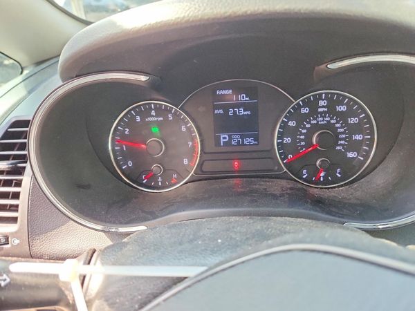 2016 KIA FORTE GL (Middle-Low Grade)