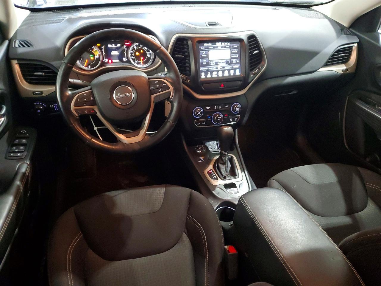 2017 JEEP CHEROKEE LATITUDE 4X4