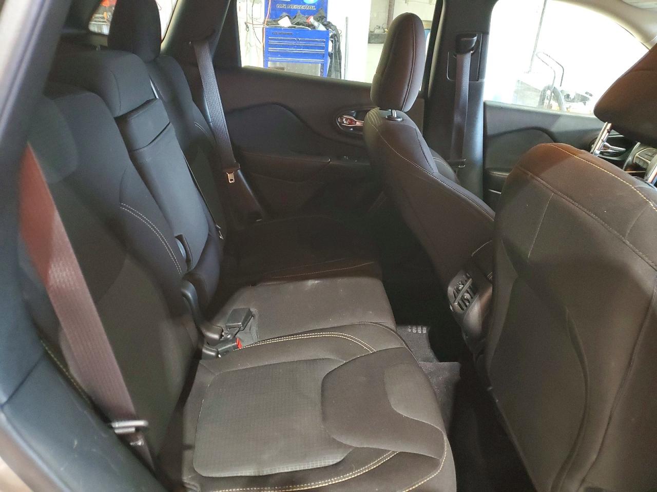 2017 JEEP CHEROKEE LATITUDE 4X4