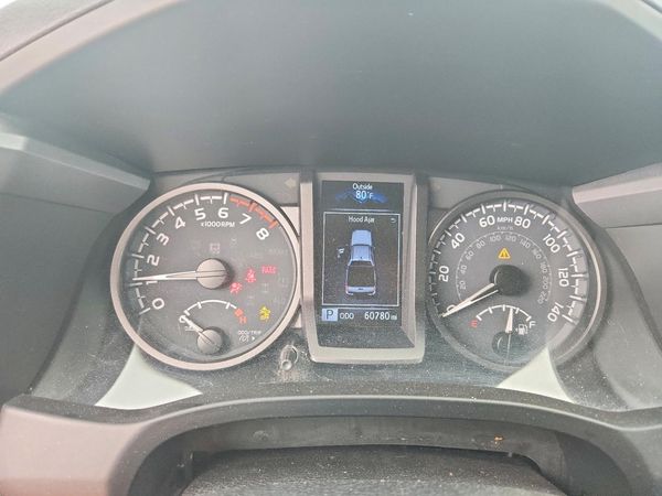 2021 TOYOTA TACOMA SR5