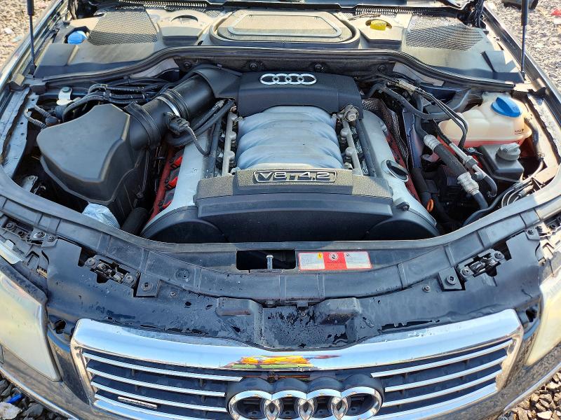 2005 AUDI A8
