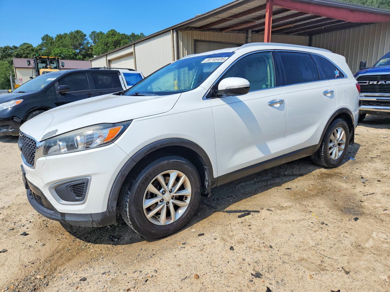 2017 KIA SORENTO L, LX