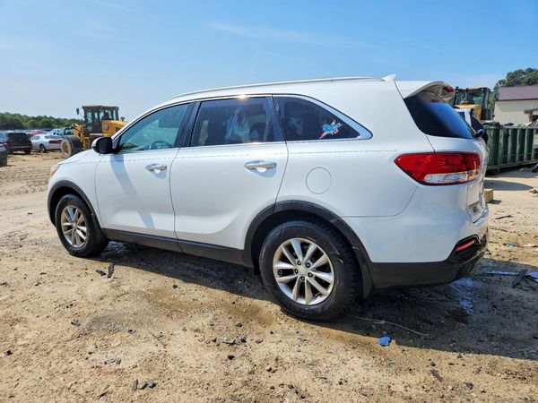 2017 KIA SORENTO L, LX