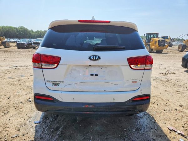 2017 KIA SORENTO L, LX