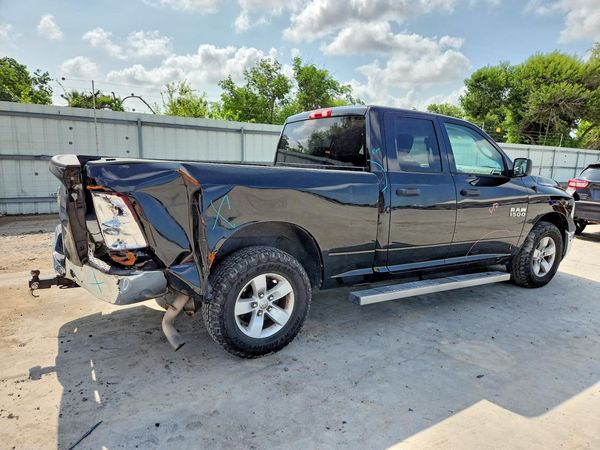 2018 RAM 1500 ST