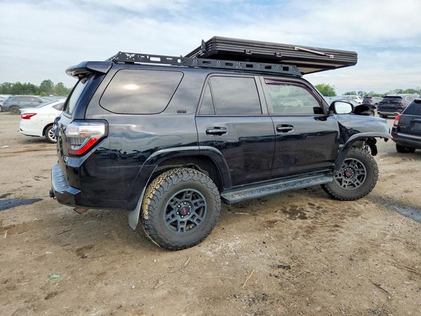 2018 TOYOTA 4RUNNER